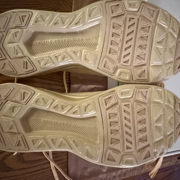 Athletic Propulsion Labs APL Techloom Breeze Champagne Sneakers Size 8 NEW - Picture 5 of 6